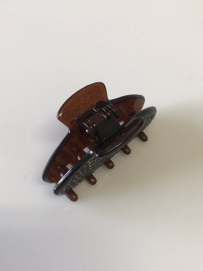 Pinza mediana empedrada